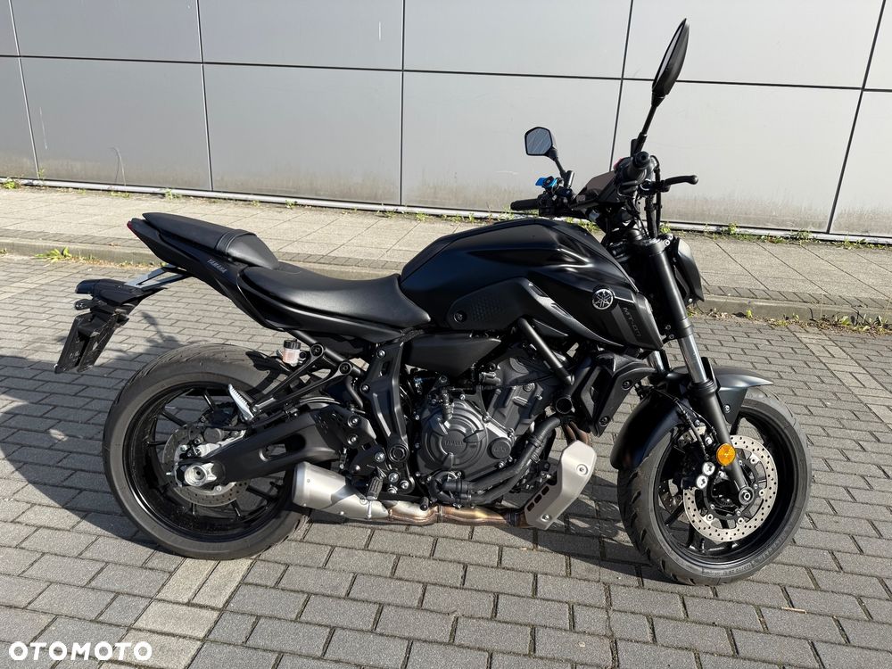 Yamaha MT - 2