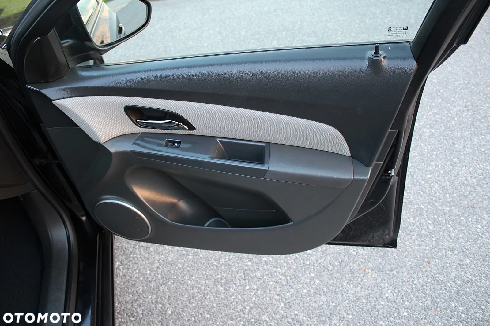 Chevrolet Cruze 1.6 LS - 11