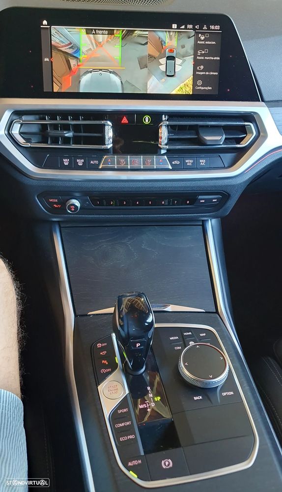 BMW 320 d Line Luxury Auto - 9