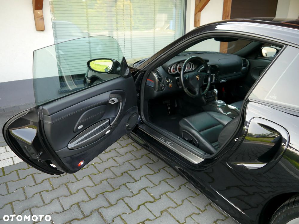 Porsche 911 ver-turbo - 24