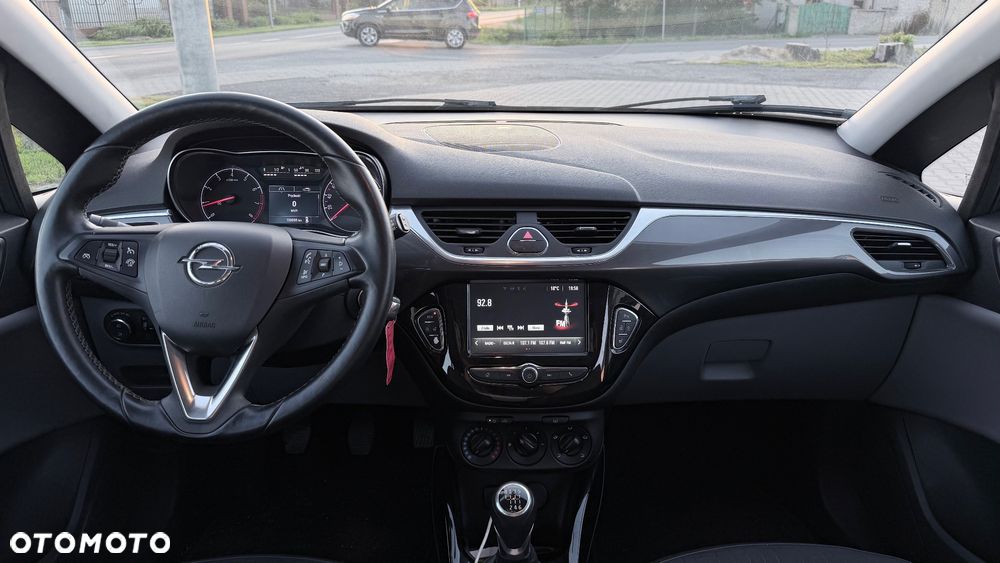 Opel Corsa 1.4 T Cosmo S&S - 8