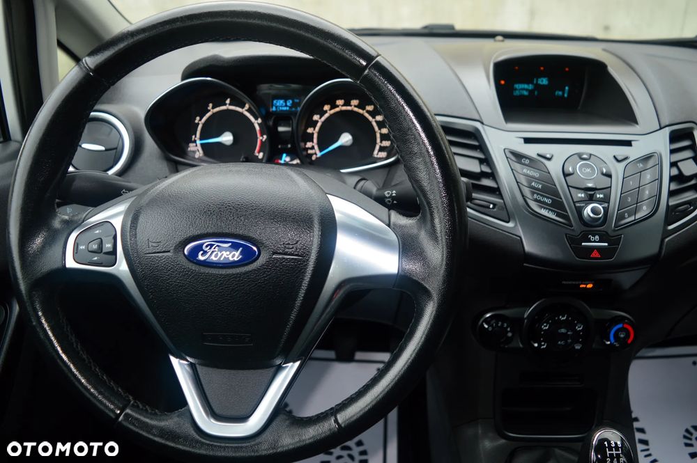 Ford Fiesta - 17