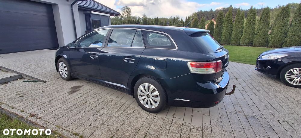 Toyota Avensis 2.0 D-4D Edition - 6