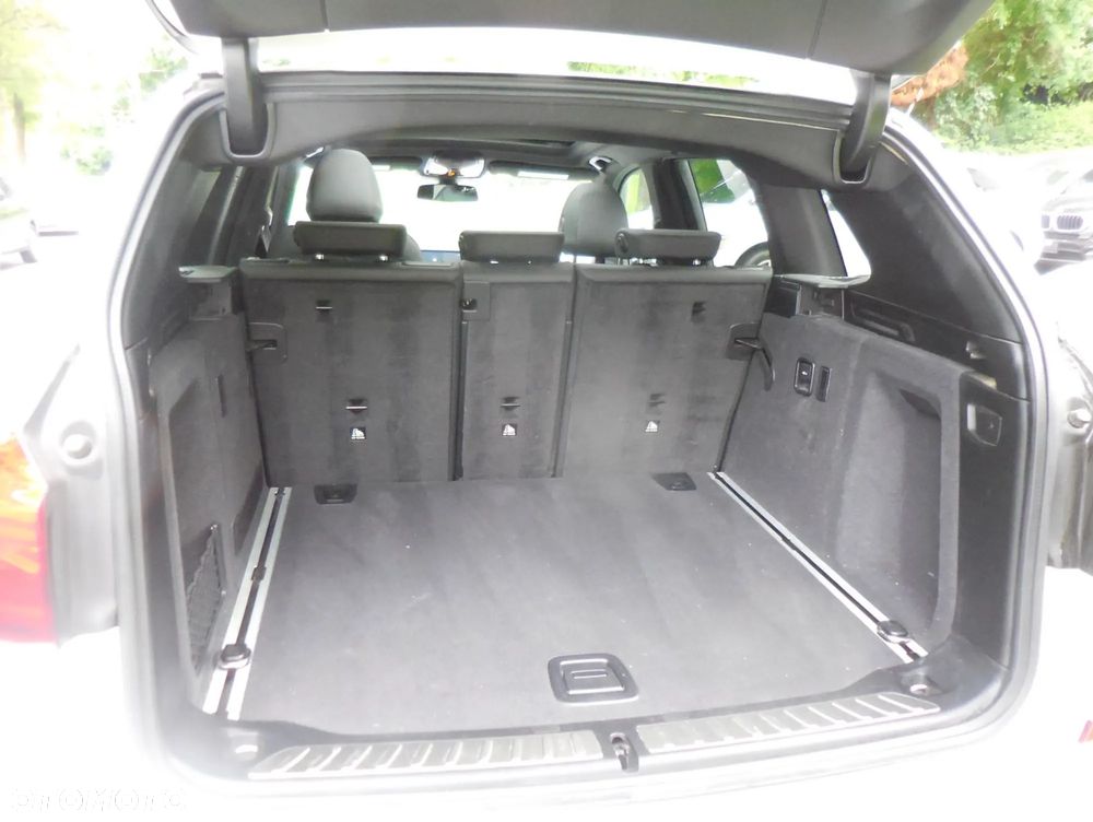 BMW X3 xDrive30i Advantage - 21