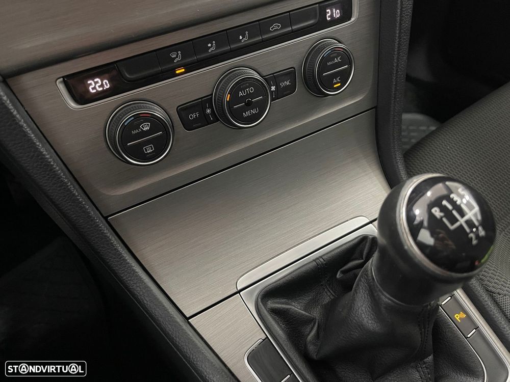 VW Golf Variant 1.6 TDi Trendline - 44