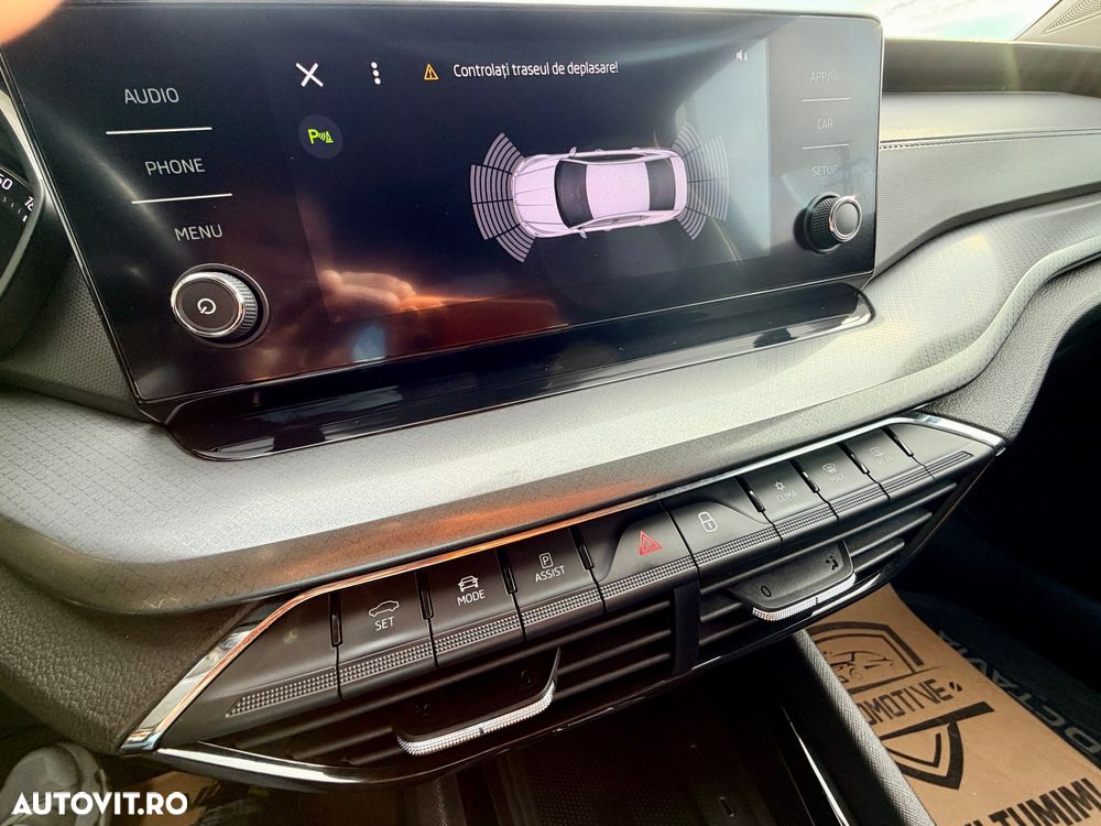 Skoda Octavia 2.0 TDI DSG Ambition - 8