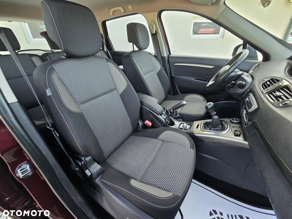 Renault Scenic ENERGY TCe 115 S&S Xmod Paris - 10