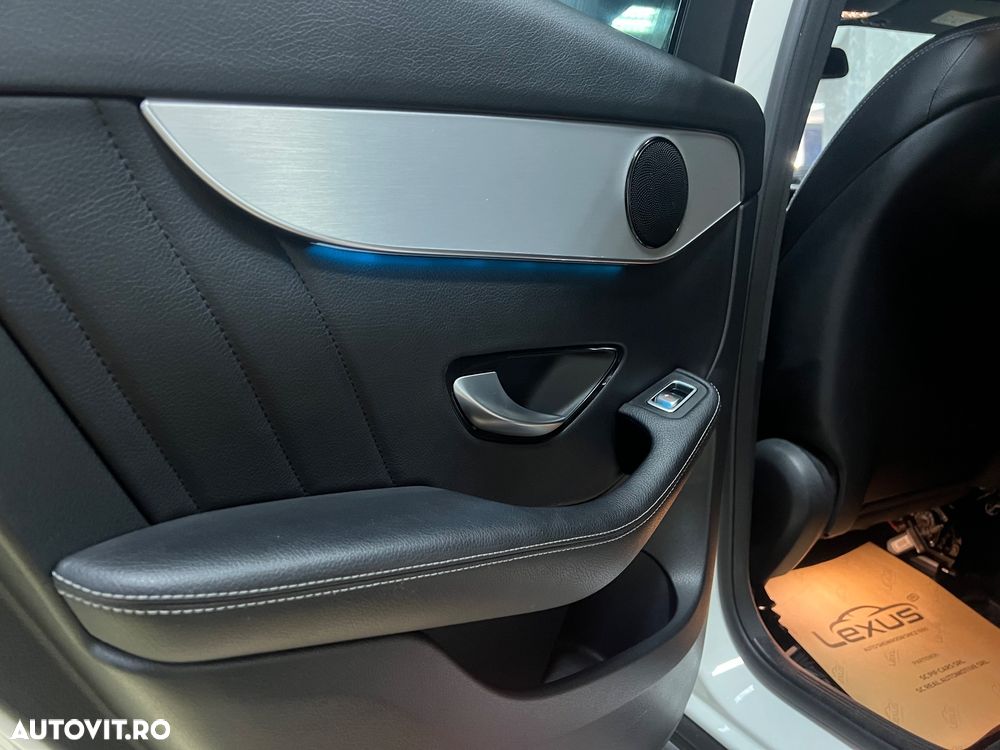 Mercedes-Benz GLC Coupe 250 d 4Matic 9G-TRONIC AMG Line - 21