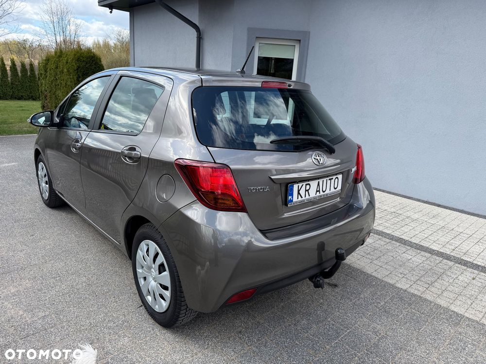 Toyota Yaris 1.33 VVT-i Executive - 4
