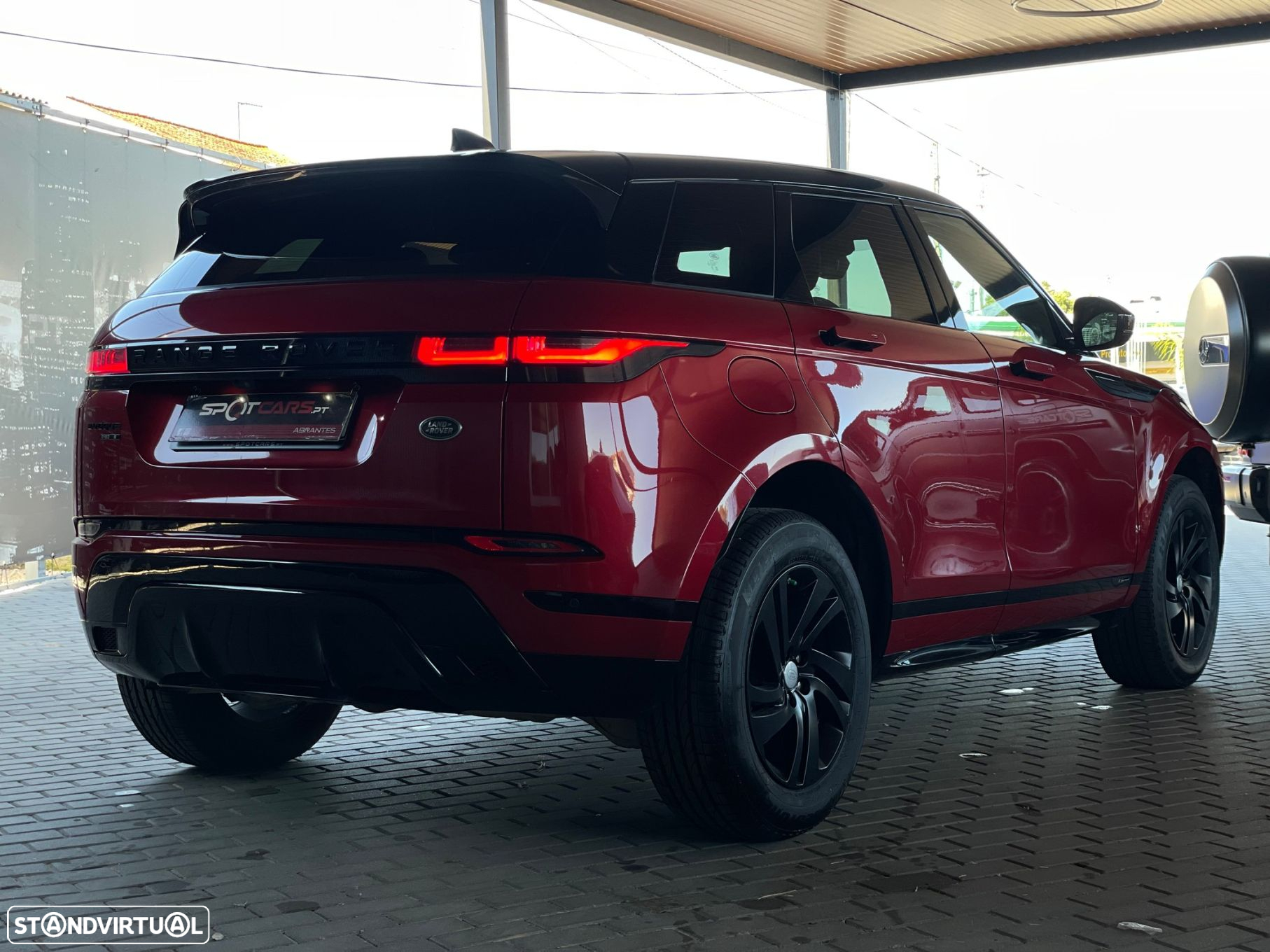 Land Rover Range Rover Evoque 2.0 D150 AWD R-Dynamic S Auto - 7