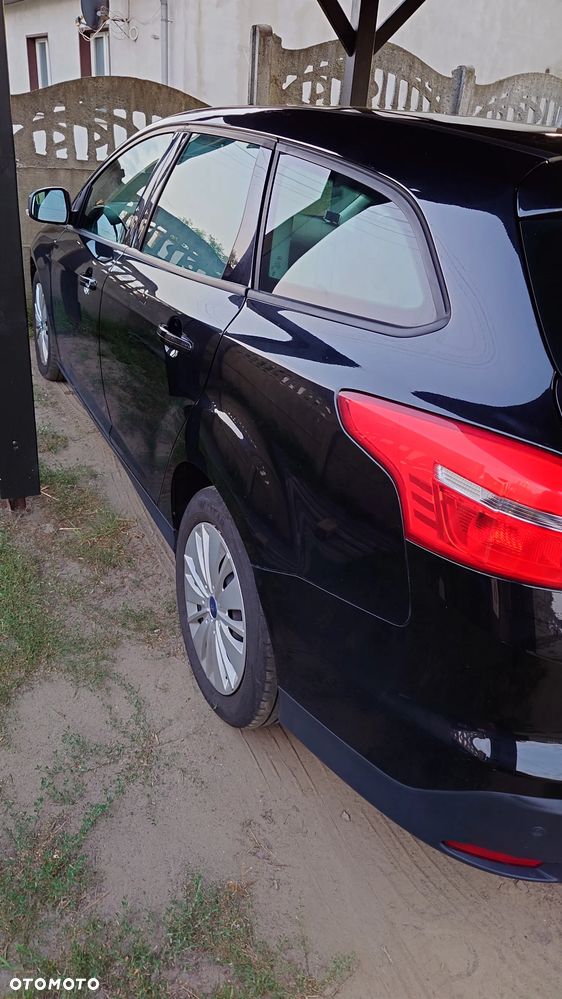 Ford Focus 1.5 TDCi Trend - 9