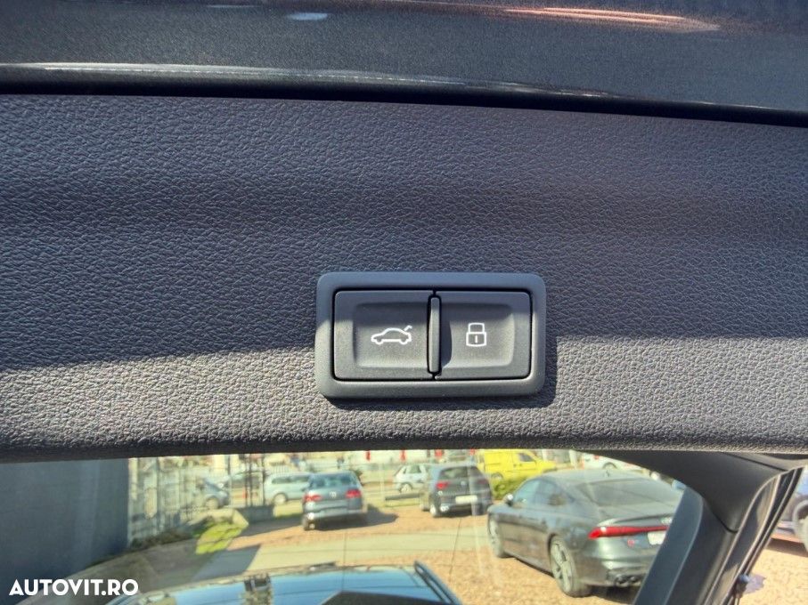Audi RS6 Performance TFSI quattro Tiptronic MHEV - 13