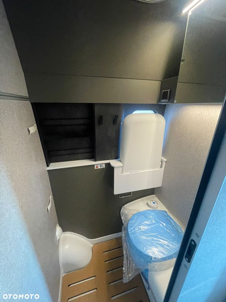 Hymer-Eriba GRAND CANYON S 600 4x4 - 16