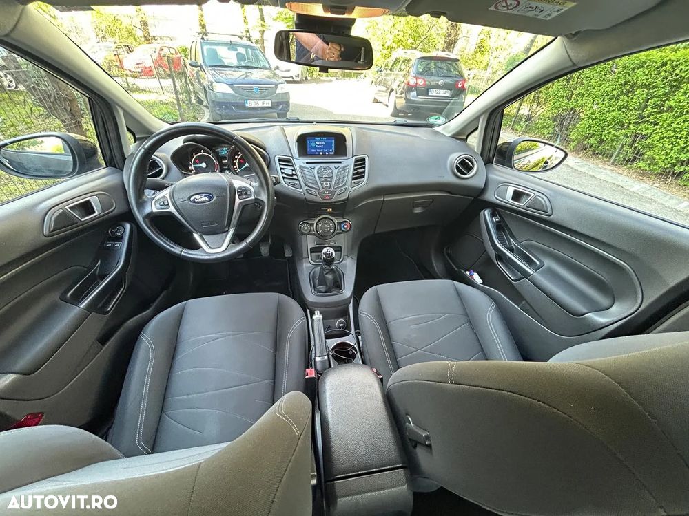Ford Fiesta 1.5 TDCi Titanium - 11