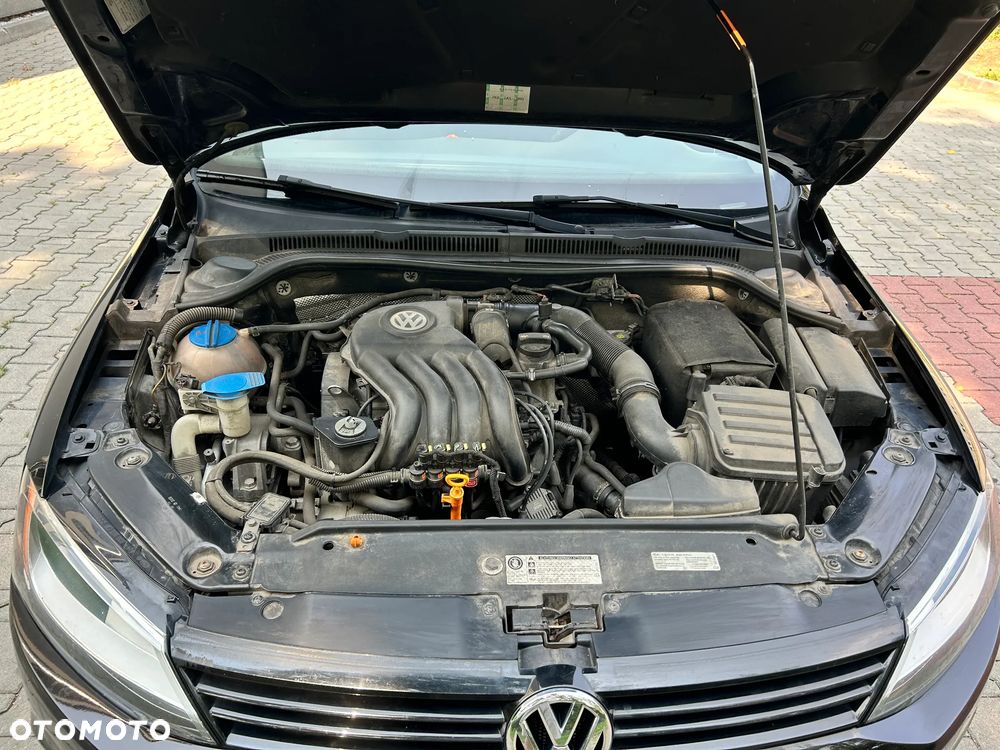 Volkswagen Jetta - 14