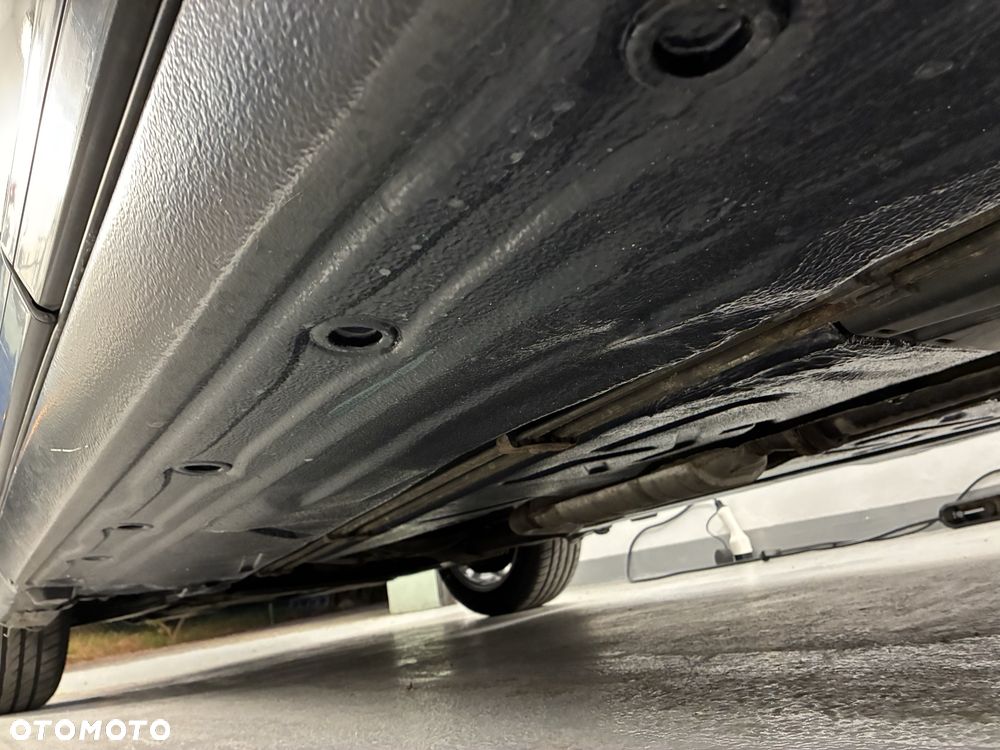 Mercedes-Benz W124 (1984-1993) - 8