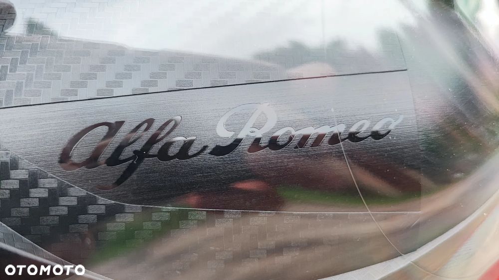 Alfa Romeo Giulietta 1750 TBi Veloce TCT - 36