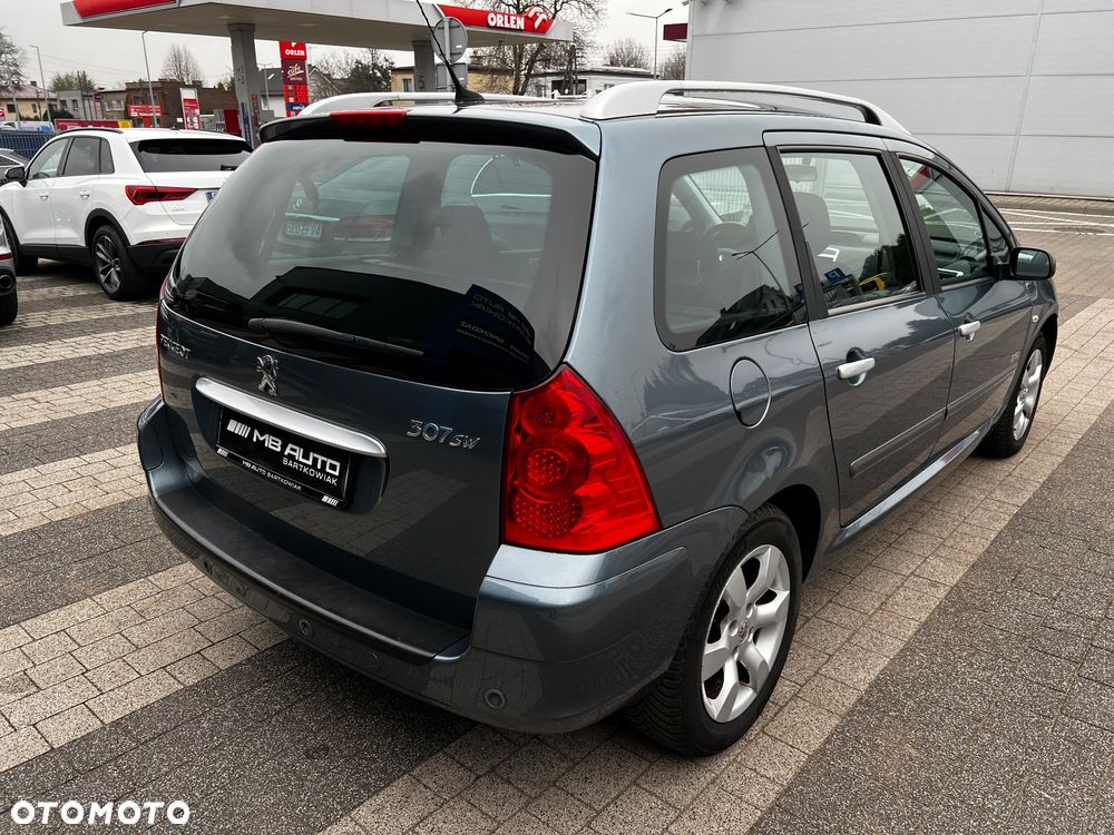 Peugeot 307 HDi 135 Premium - 7