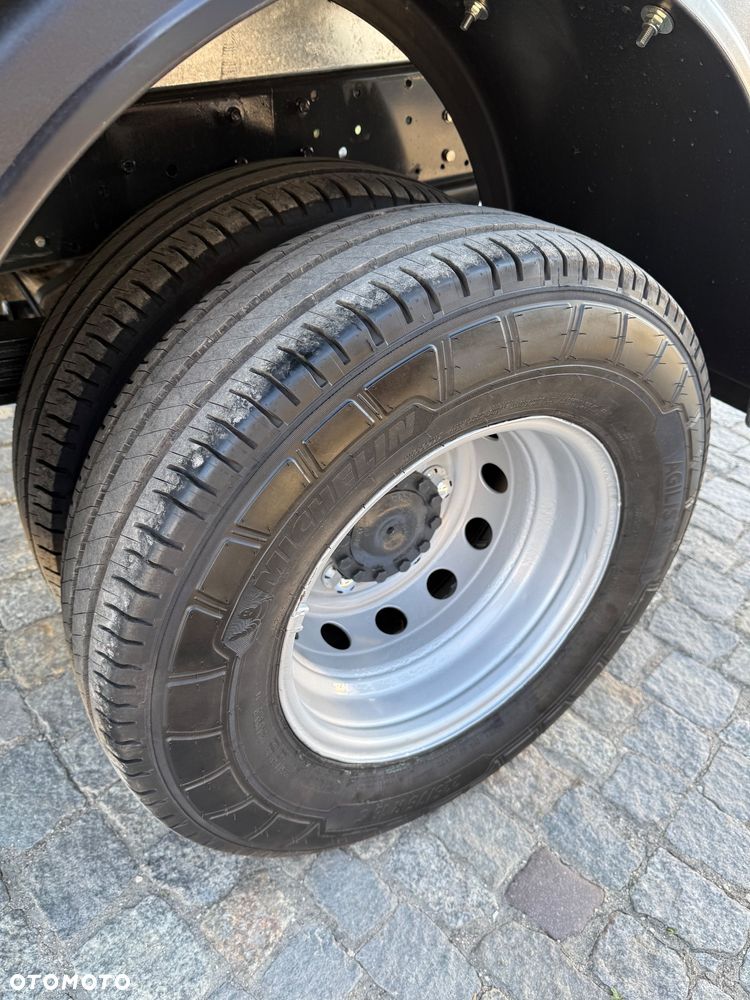Iveco 72C18 35C15 50C15 - 18