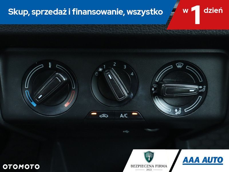 Skoda Fabia - 18