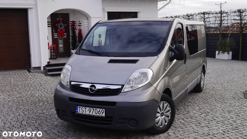 Renault TRAFIC - 1
