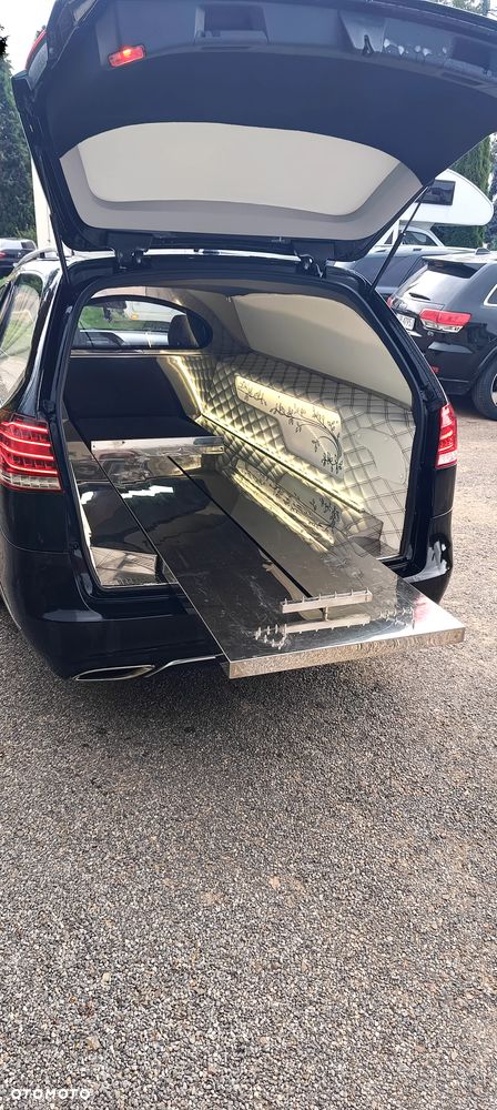 Mercedes-Benz Klasa E 250 CDI 4-Matic Classic - 7