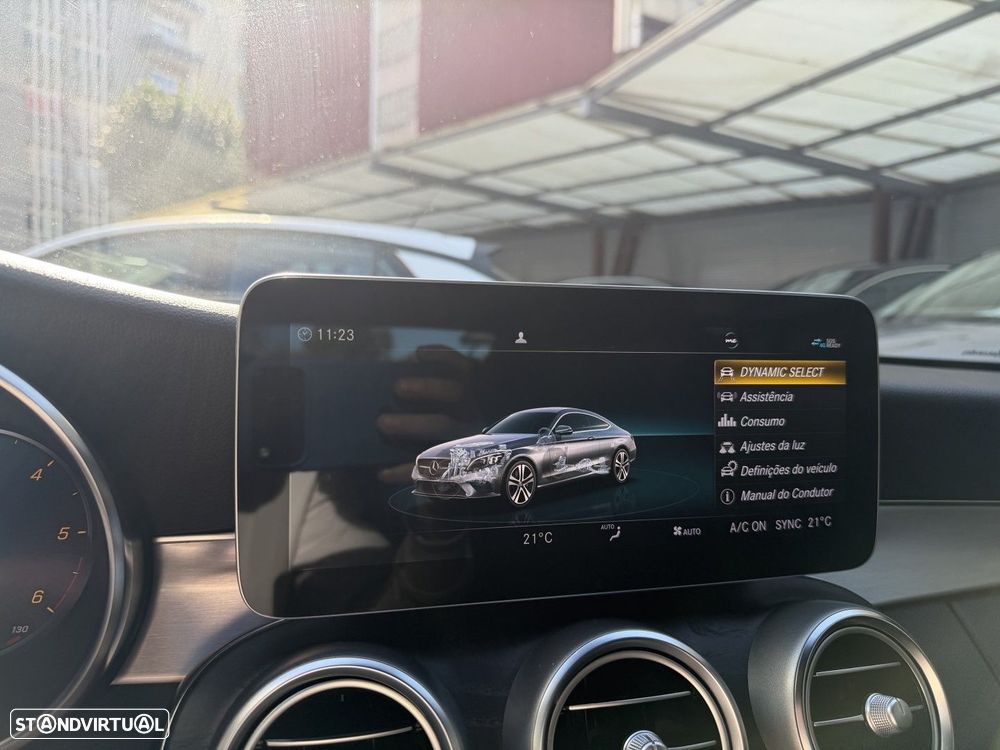 Mercedes-Benz C 220 d AMG Line - 48