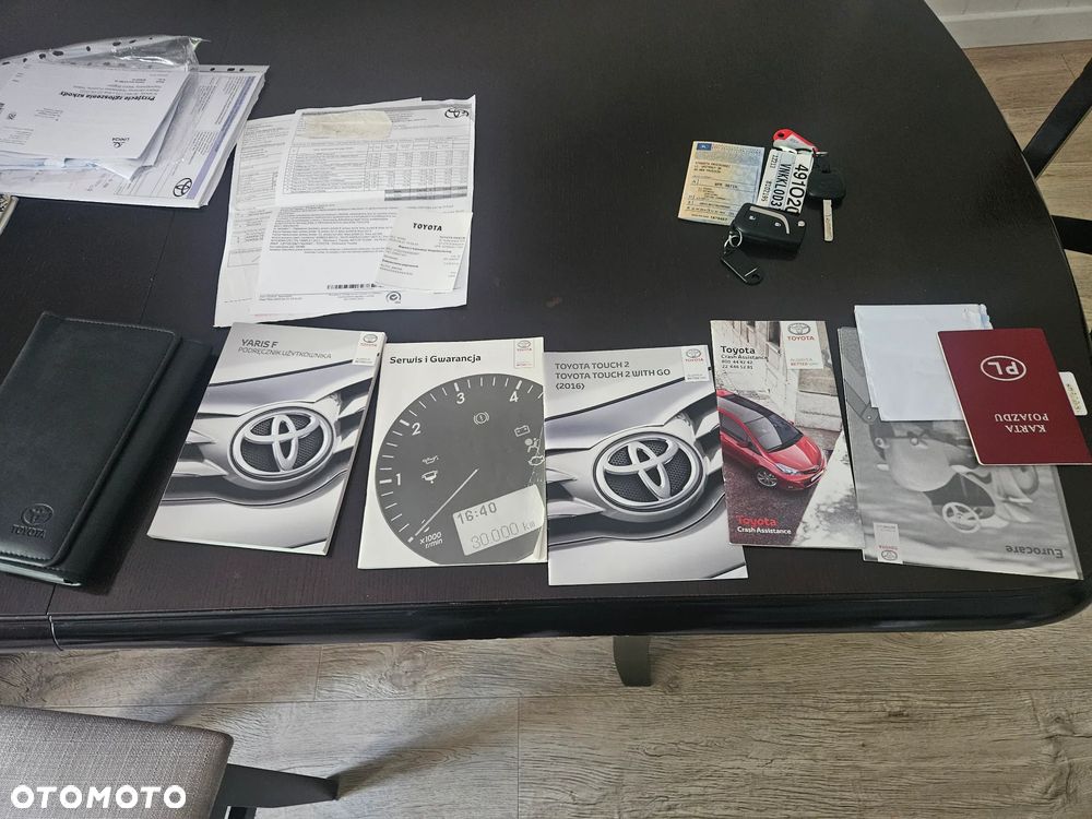 Toyota Yaris 1.0 Active EU6 - 21