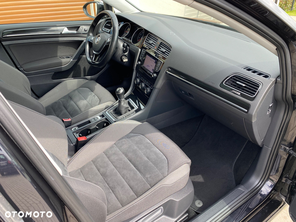 Volkswagen Golf VII 1.6 TDI BMT Highline