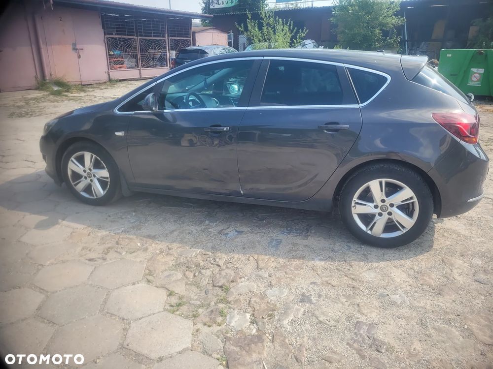 Opel Astra 1.7 CDTI DPF ecoFLEX Start/Stop Exklusiv - 14