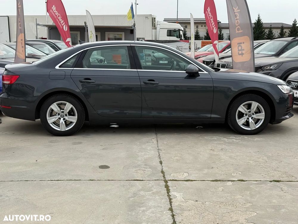 Audi A4 2.0 TFSI ultra S tronic Sport - 33