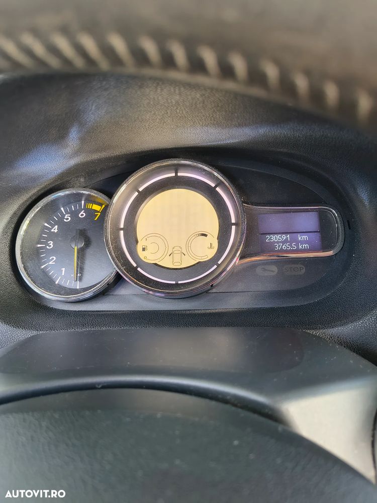 Renault Megane - 14