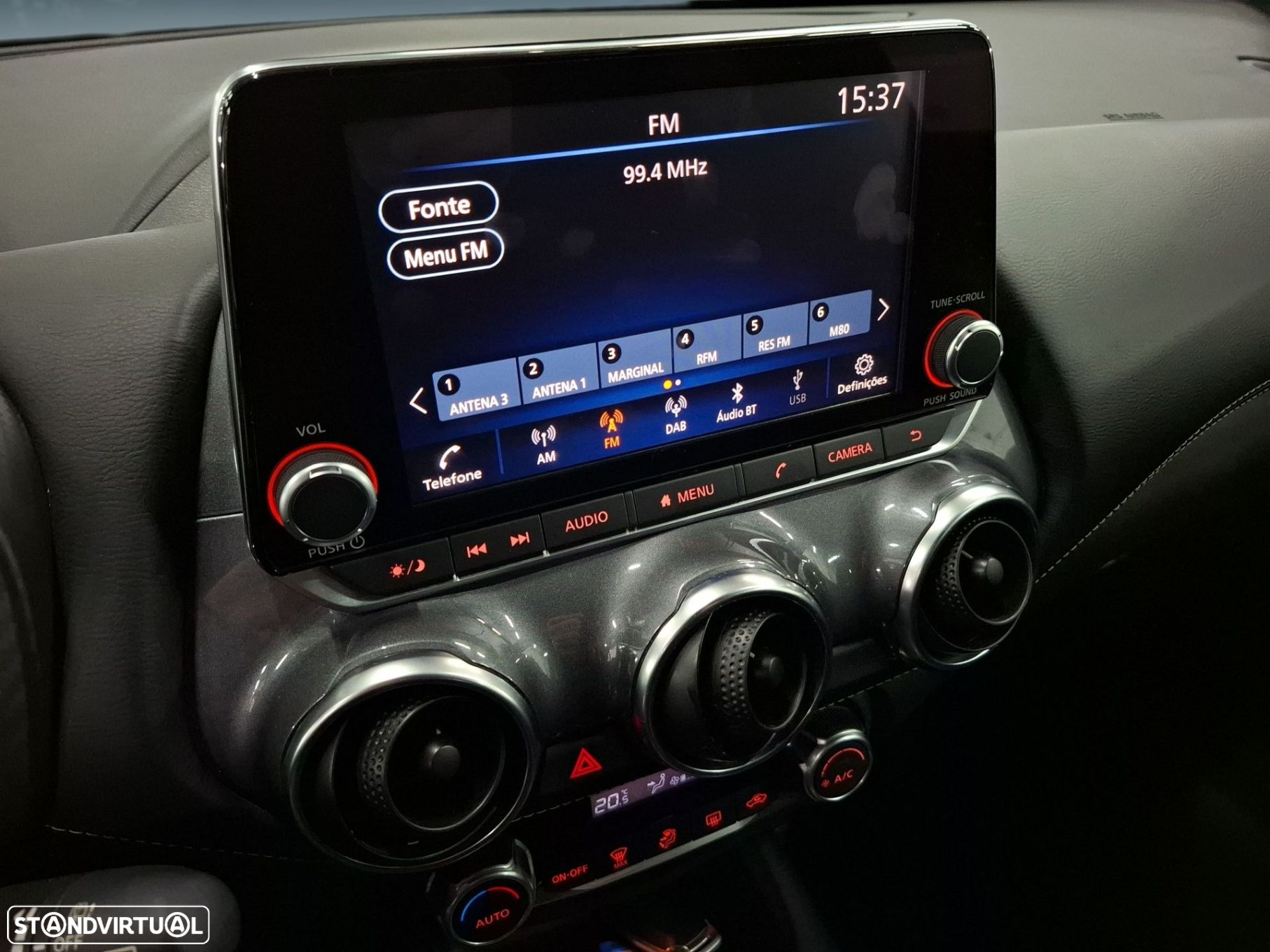 Nissan Juke 1.0 DIG-T N-Connecta - 19