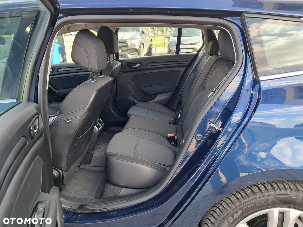 Renault Megane 1.5 Blue dCi Business - 10