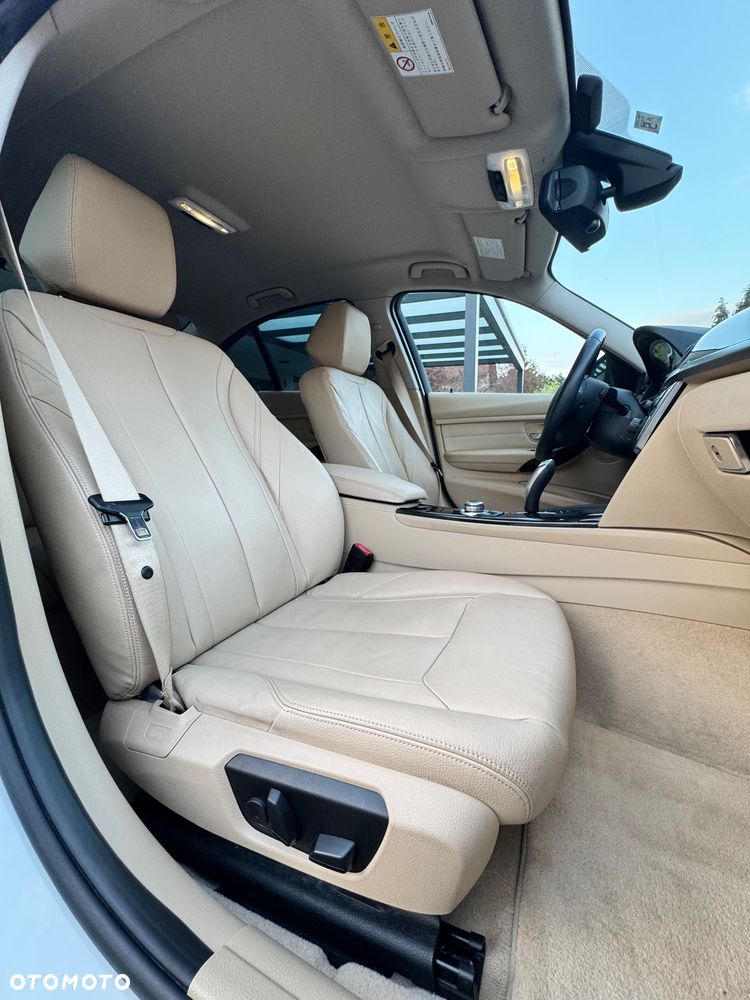 BMW Seria 3 ActiveHybrid Luxury Line - 24
