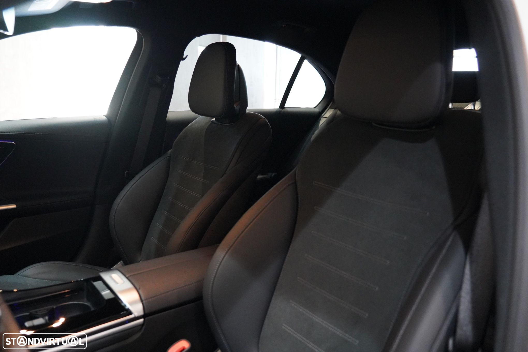 Mercedes-Benz C 300 d AMG Line - 23