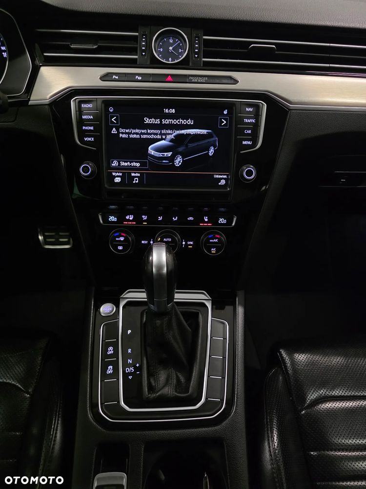 Volkswagen Passat 2.0 TDI BMT Highline DSG - 13