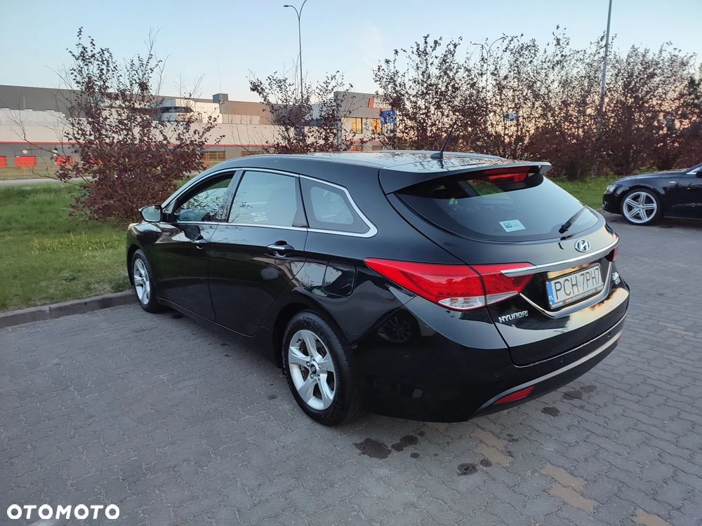Hyundai i40 Kombi 1.7 CRDi DCT Premium - 20