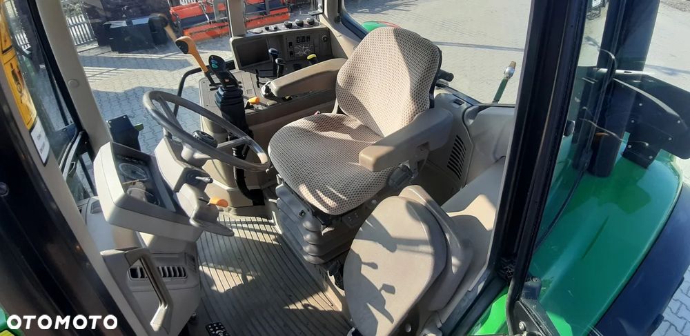 John Deere 6115 M - 11