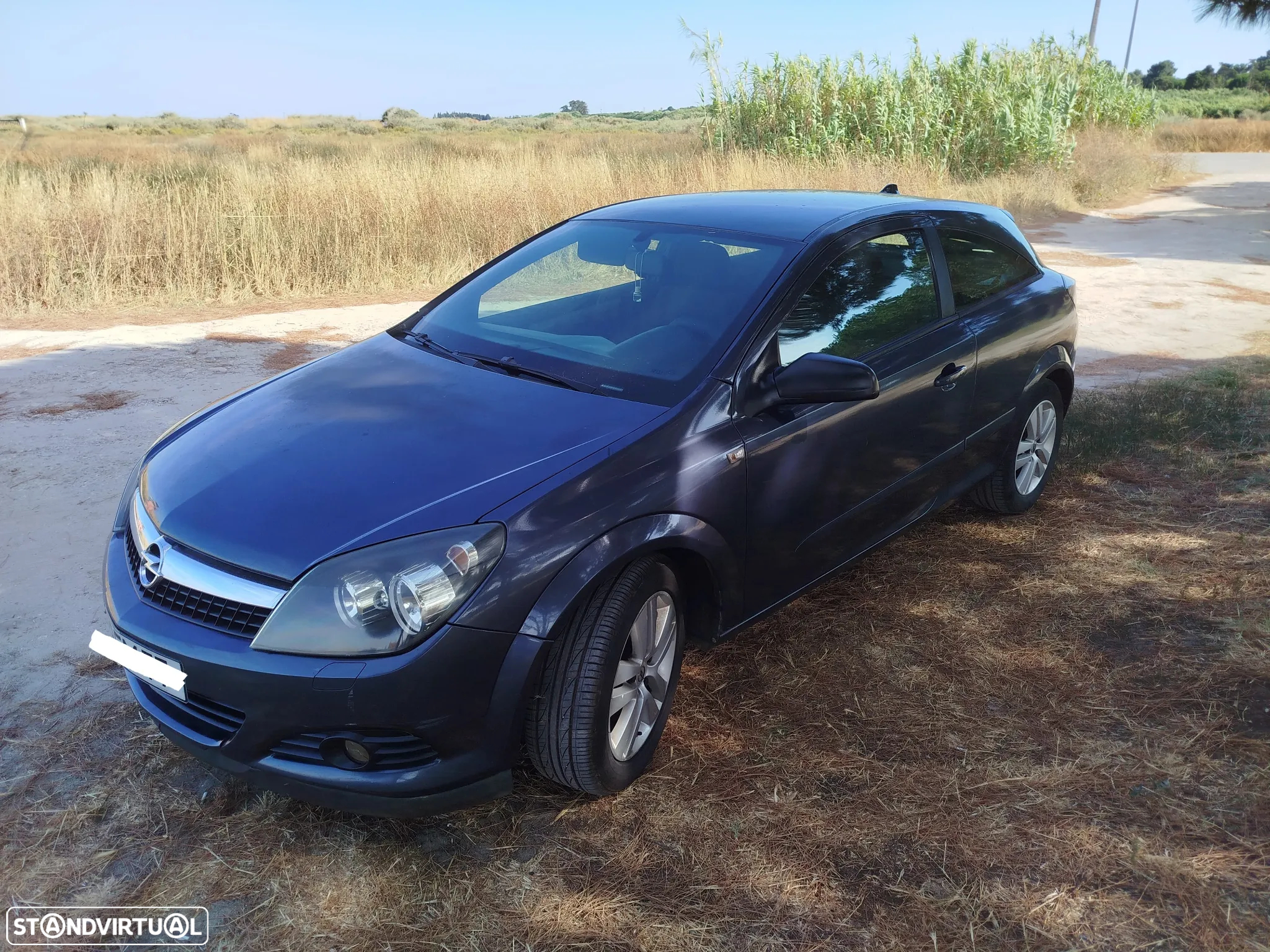 Opel Astra GTC 1.3 CDTi - 4
