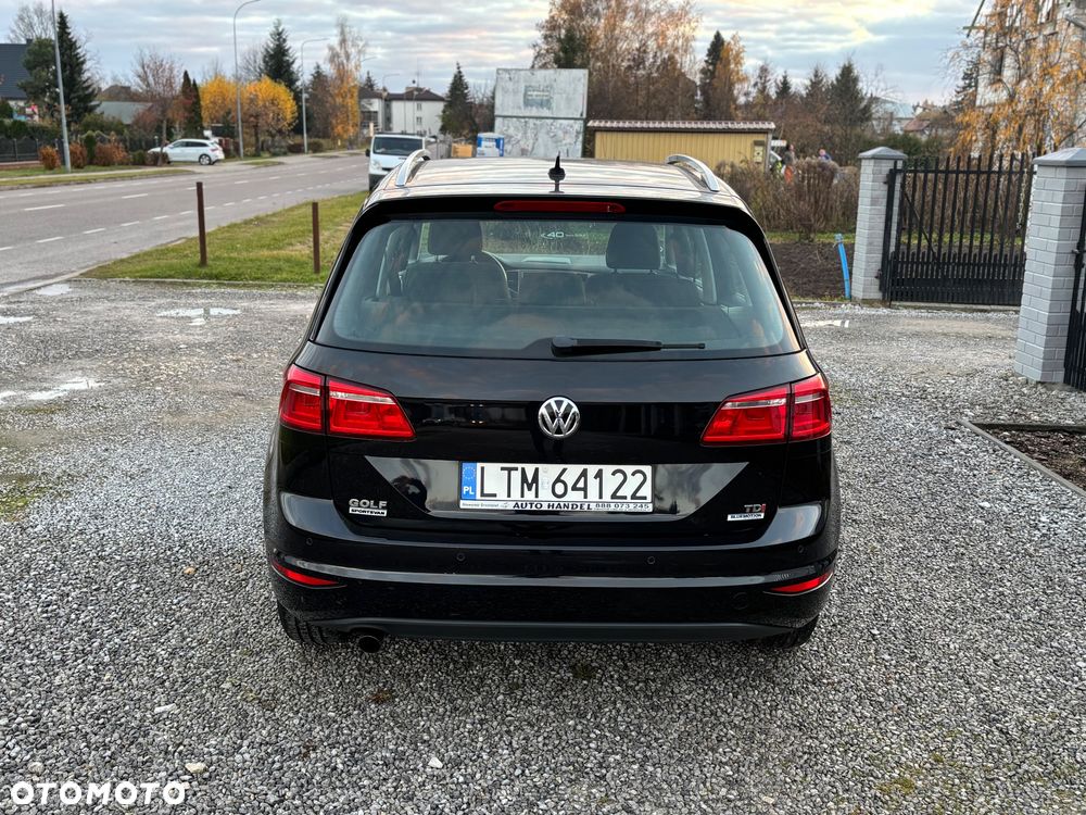 Volkswagen Golf Sportsvan - 23
