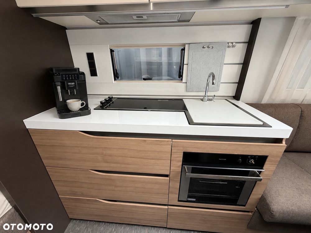 Adria Alpina 763 UK - 13