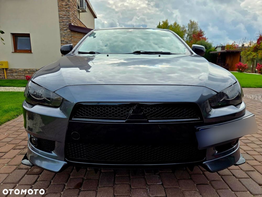 Mitsubishi Lancer - 16