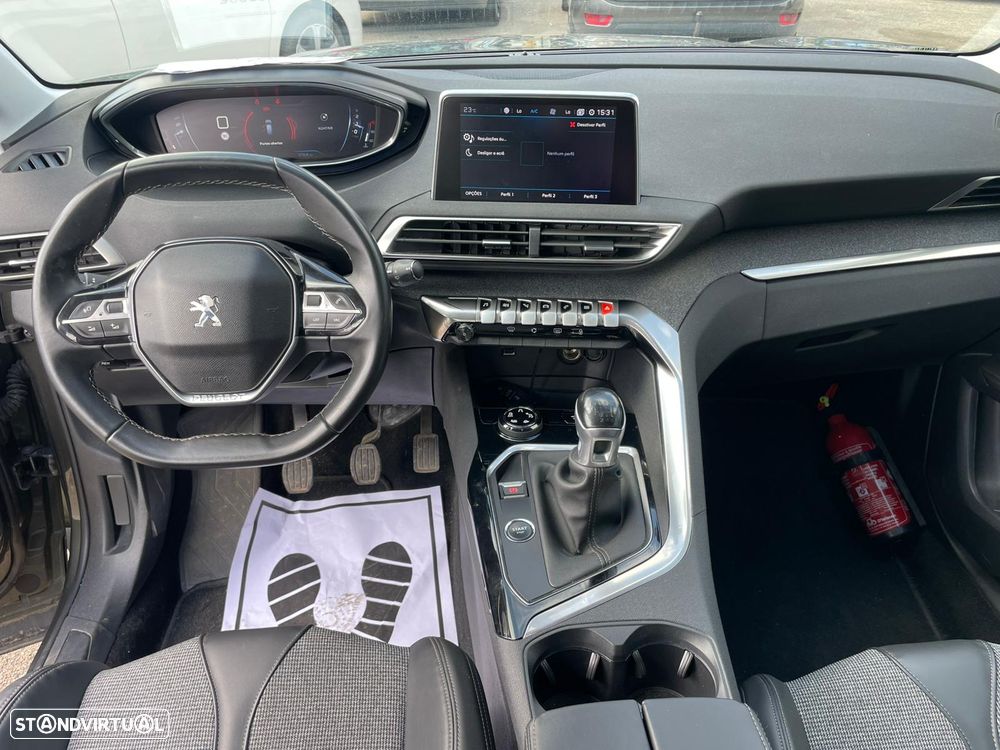 Peugeot 3008 BlueHDi 120 Stop & Start Allure - 12