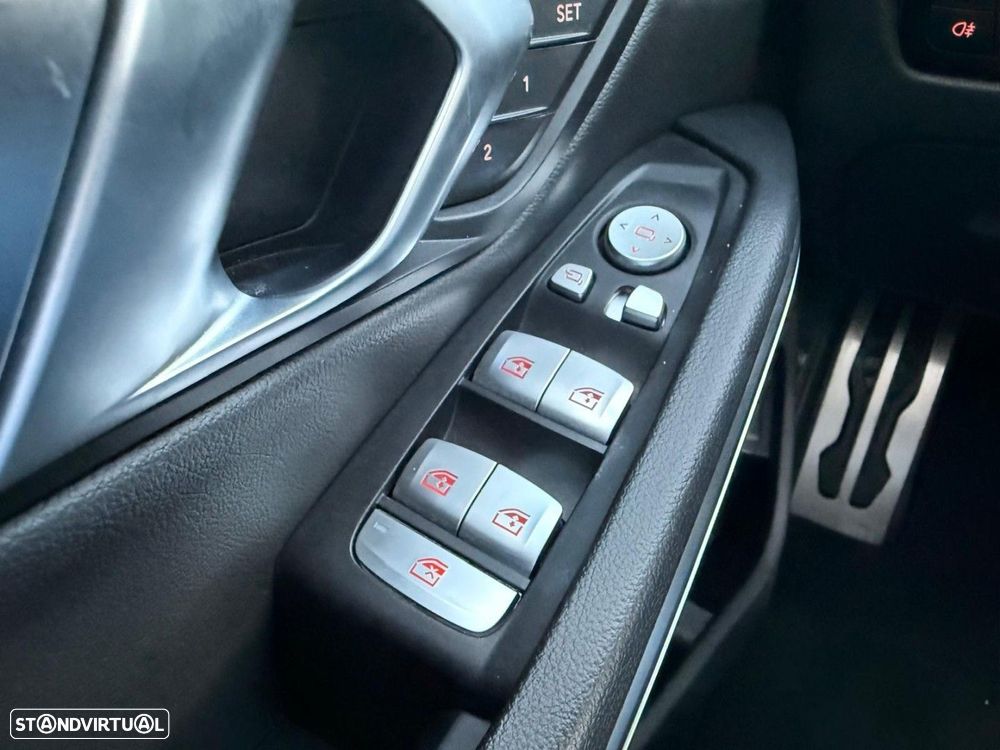 BMW 330 e Touring Pack M Auto - 29