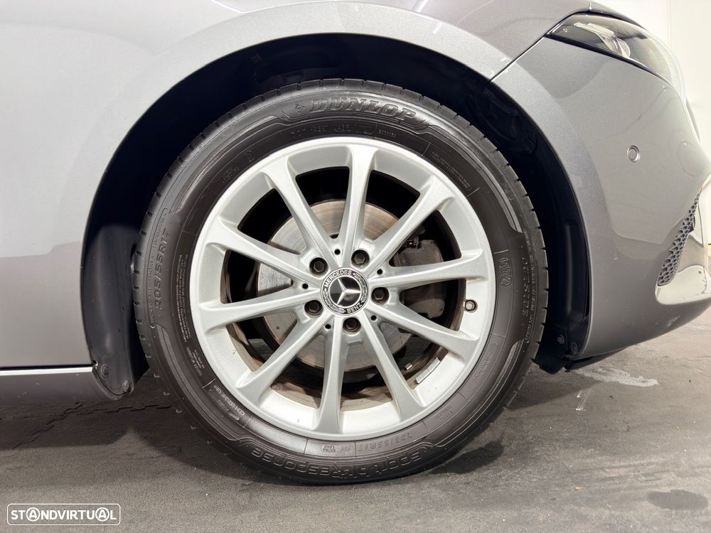 Mercedes-Benz A 180 d Progressive Aut. - 35