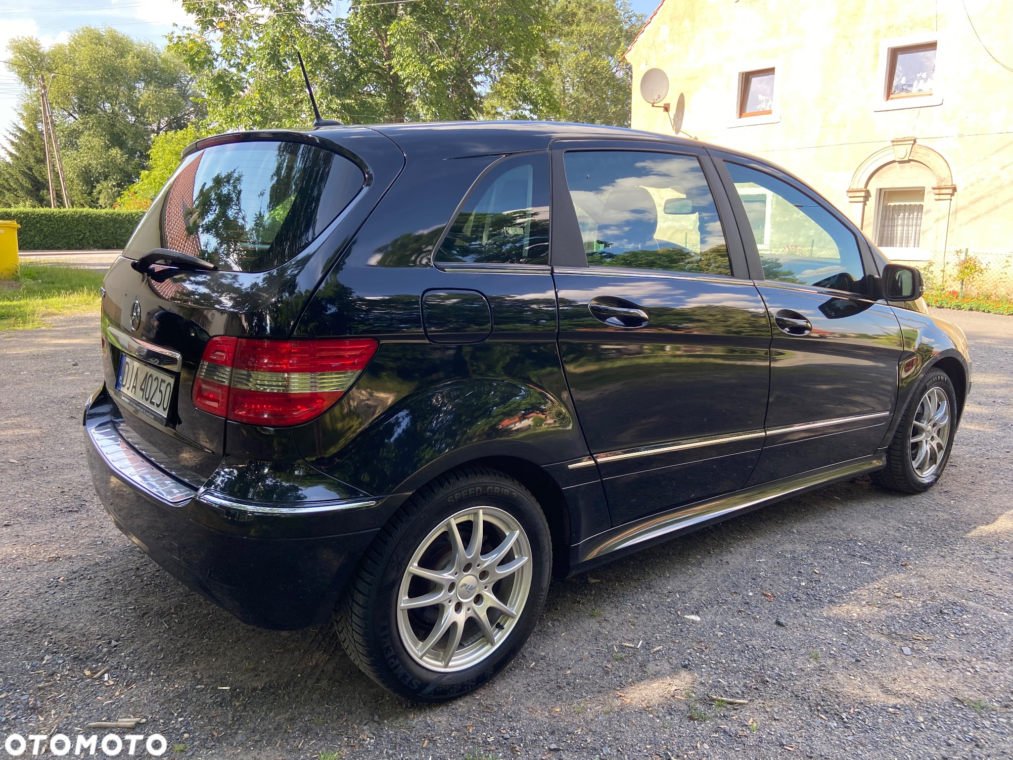 Mercedes-Benz Klasa B 160 BlueEffICIENCY - 16