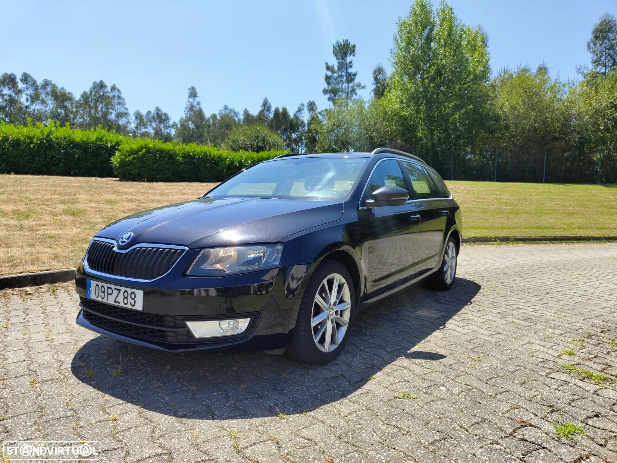 Skoda Octavia Break 1.6 TDi Elegance - 1