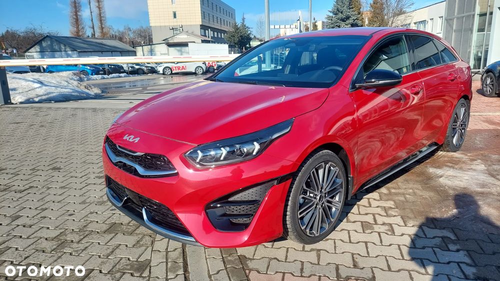 Kia ProCeed - 1