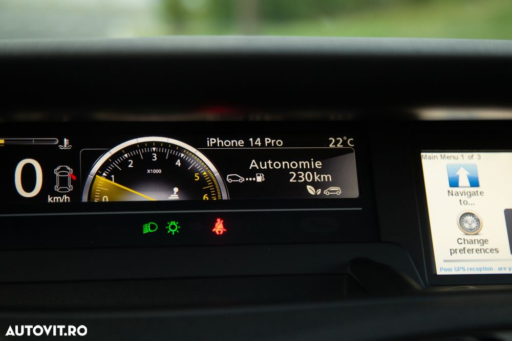 Renault Grand Scenic - 27